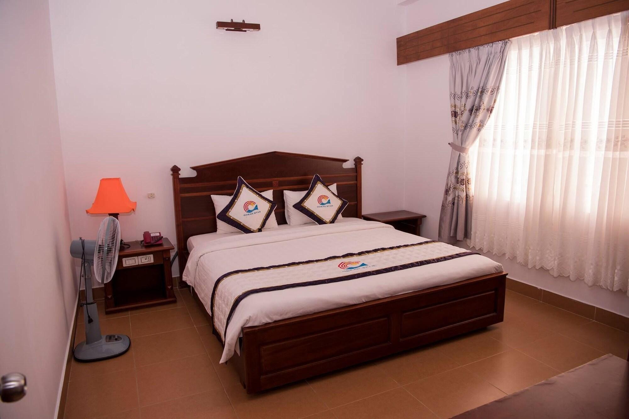 Ocean Star Hotel Вунг Тау Екстериор снимка