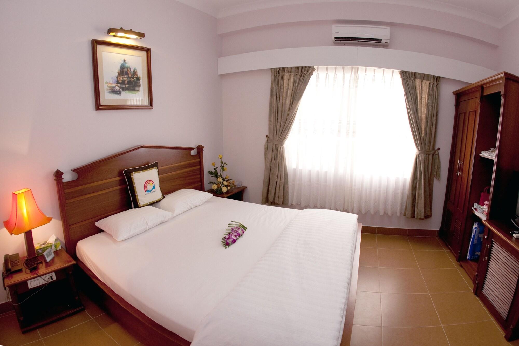 Ocean Star Hotel Вунг Тау Екстериор снимка