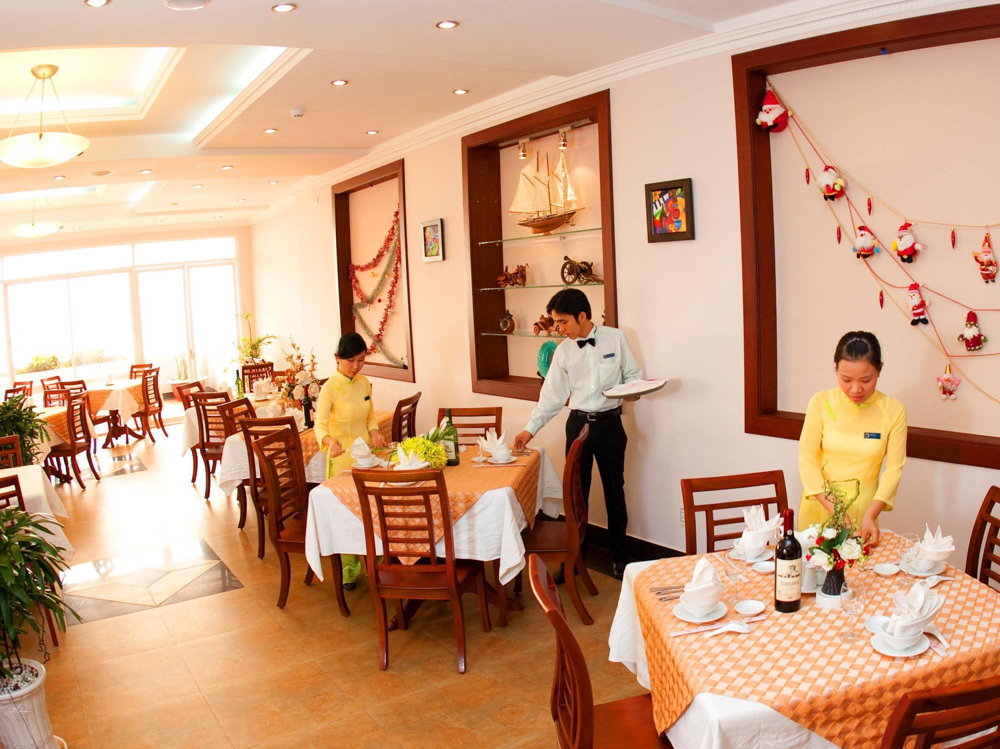 Ocean Star Hotel Вунг Тау Екстериор снимка